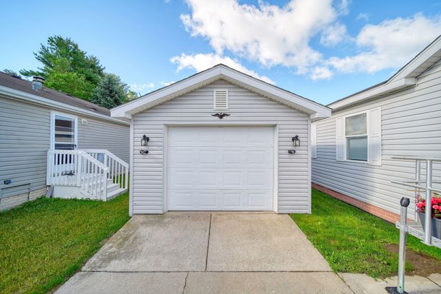 1076 Cambry Circle, Grass Lake, MI 49240