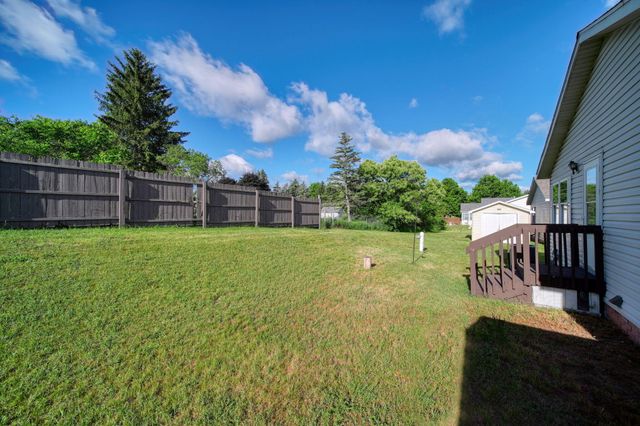 1076 Cambry Circle, Grass Lake, MI 49240