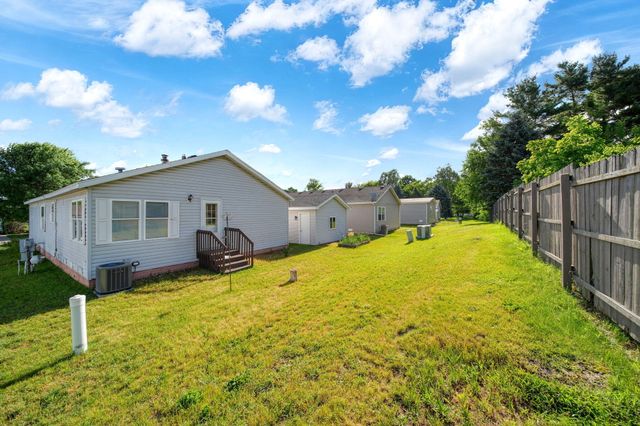 1076 Cambry Circle, Grass Lake, MI 49240