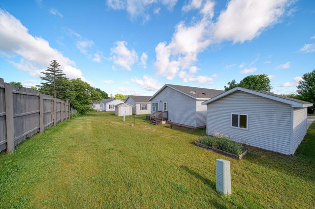 1076 Cambry Circle, Grass Lake, MI 49240