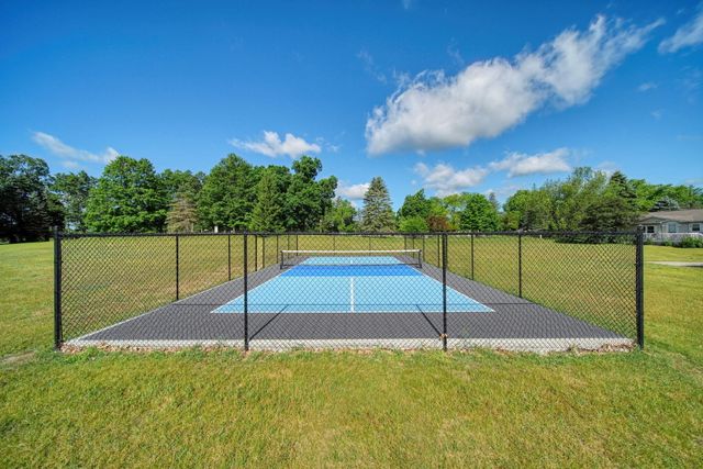 1076 Cambry Circle, Grass Lake, MI 49240