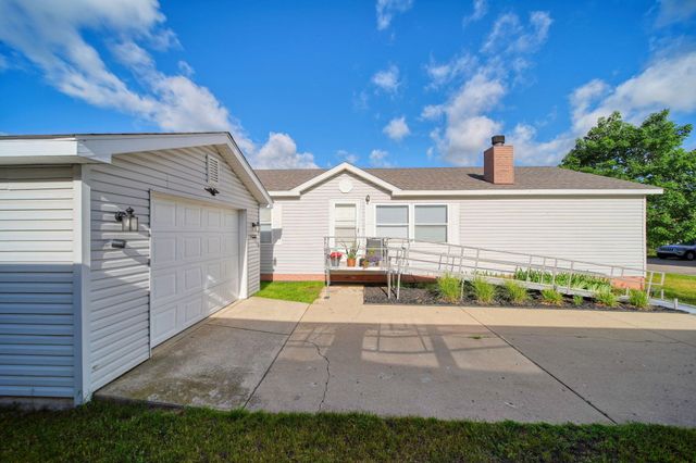 1076 Cambry Circle, Grass Lake, MI 49240
