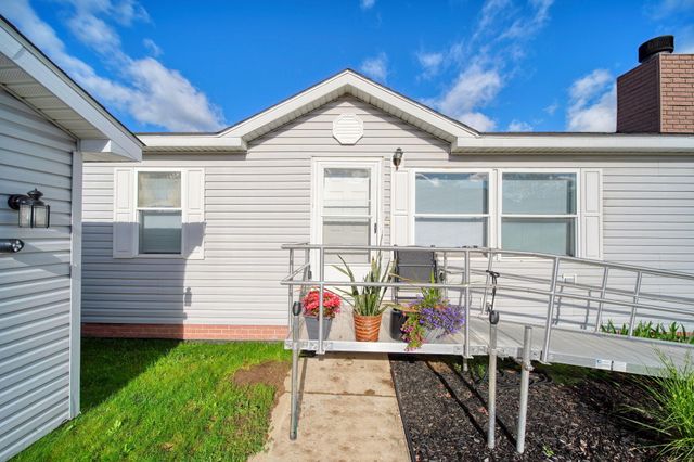 1076 Cambry Circle, Grass Lake, MI 49240