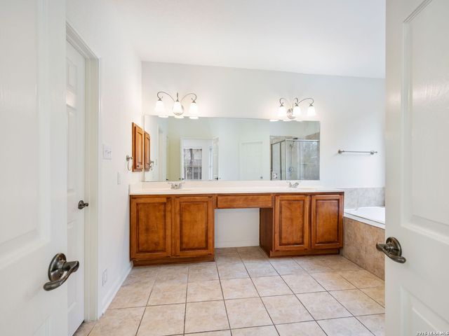 18619 Rogers Place, San Antonio, TX 78258