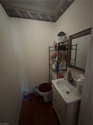 215 Orchard Street, Mount Airy, NC 27030