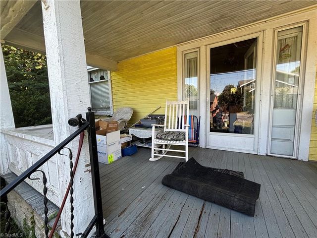 215 Orchard Street, Mount Airy, NC 27030