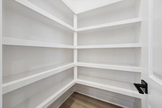 5621 Camino Encantado Drive, Houston, TX 77091