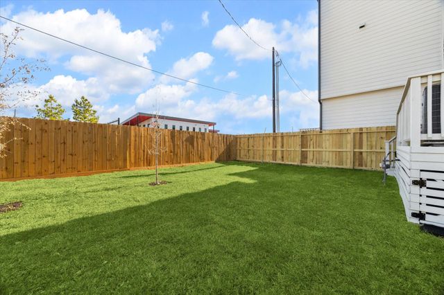 5621 Camino Encantado Drive, Houston, TX 77091