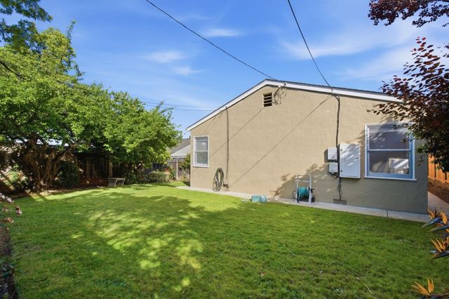640 Cuesta Avenue, San Mateo, CA 94403
