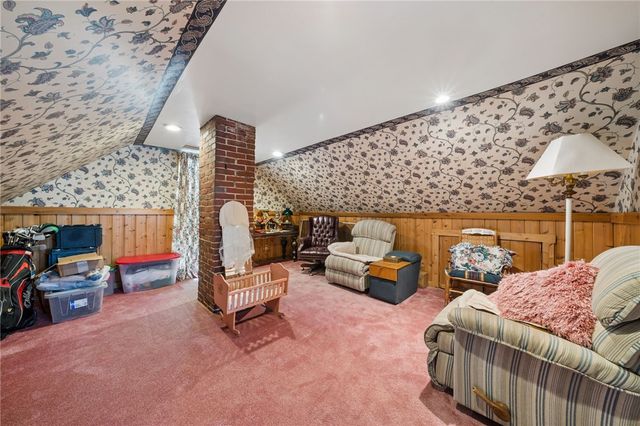 320 Walnut St, Zelienople Boro, PA 16063