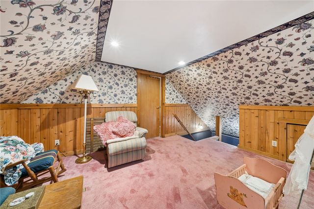 320 Walnut St, Zelienople Boro, PA 16063