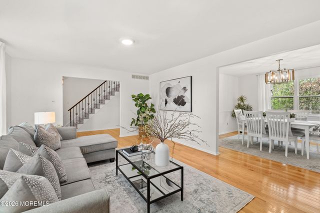 15 Cardinal Court, Marlton, NJ 08053