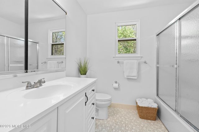 15 Cardinal Court, Marlton, NJ 08053