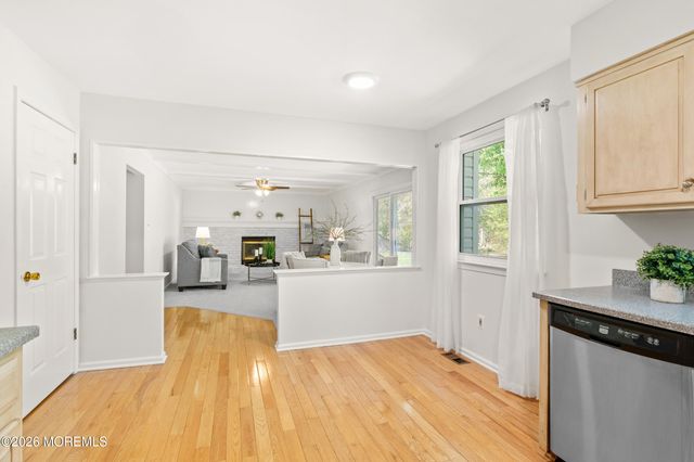 15 Cardinal Court, Marlton, NJ 08053