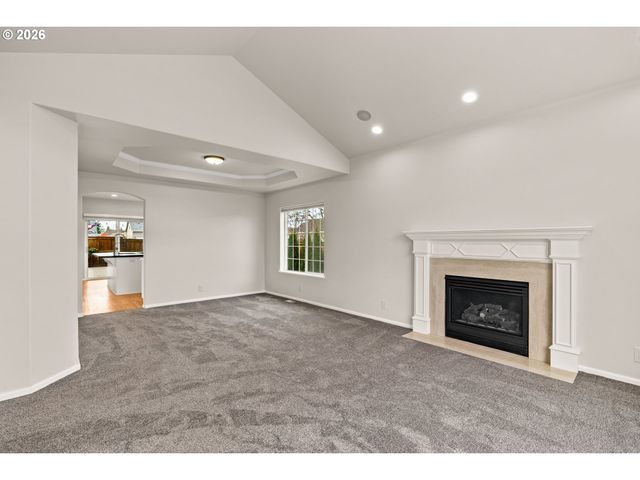 1284 ALDERBROOK Ln, Eugene, OR 97404