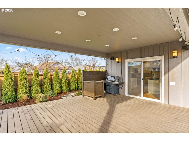 1284 ALDERBROOK Ln, Eugene, OR 97404