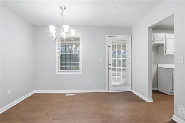 113 Hampton Drive, Dallas, GA 30132