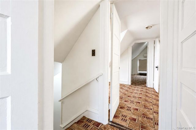 86-44 104th Street, Richmond Hill, NY 11418