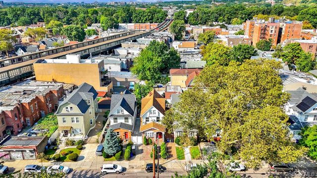 86-44 104th Street, Richmond Hill, NY 11418