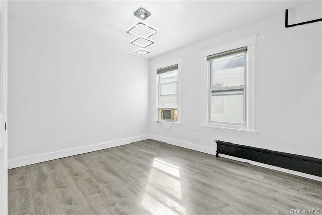 86-44 104th Street, Richmond Hill, NY 11418