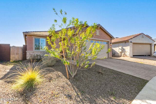 6909 W GWEN Street, Laveen, AZ 85339