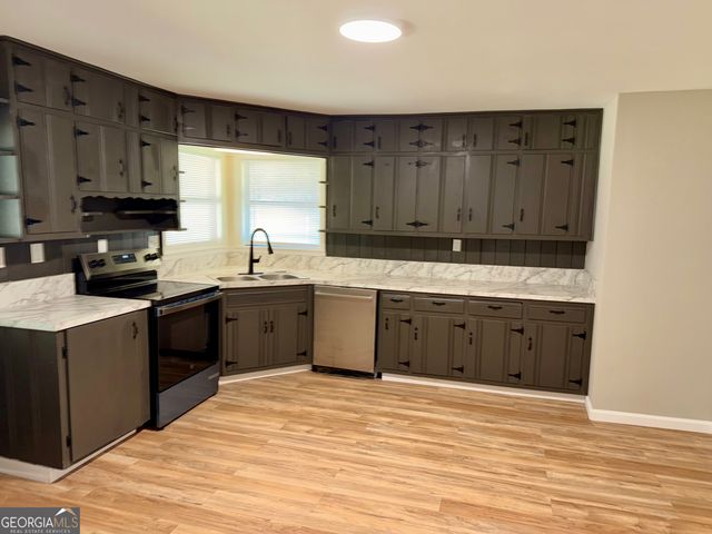 2506 Sanders Road, Elberton, GA 30635