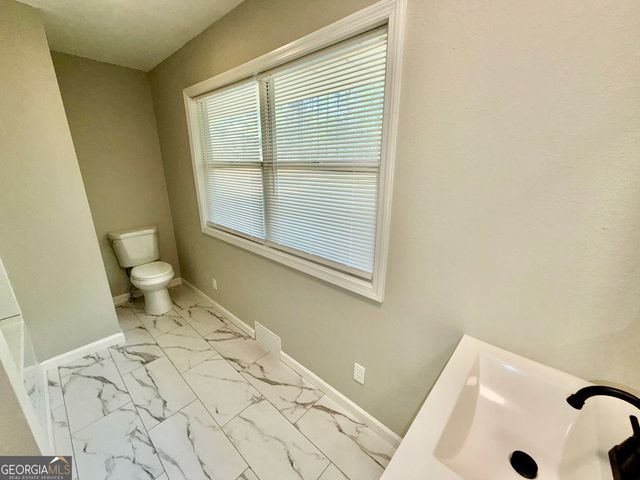 2506 Sanders Road, Elberton, GA 30635