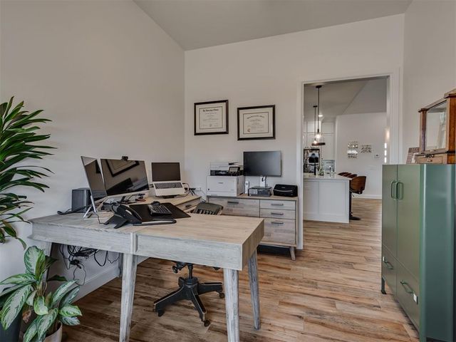 5705 Tiger Stone Drive, Mustang, OK 73064