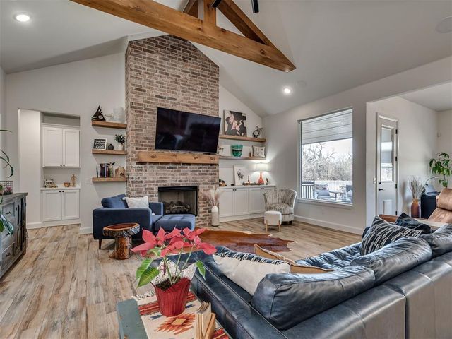 5705 Tiger Stone Drive, Mustang, OK 73064