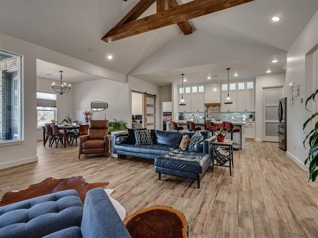 5705 Tiger Stone Drive, Mustang, OK 73064