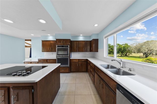 121 ARROWHEAD LANE, Haines City, FL 33844