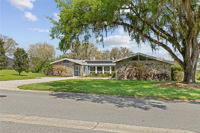 121 ARROWHEAD LANE, Haines City, FL 33844