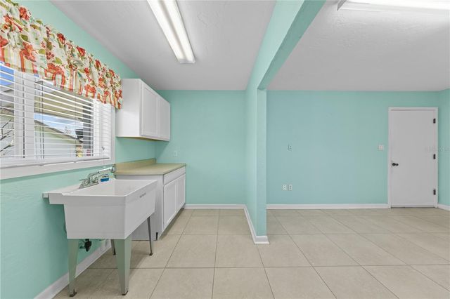 121 ARROWHEAD LANE, Haines City, FL 33844