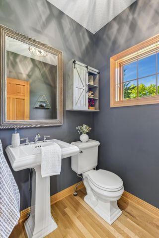 10423 Raleigh Road, Woodbury, MN 55129