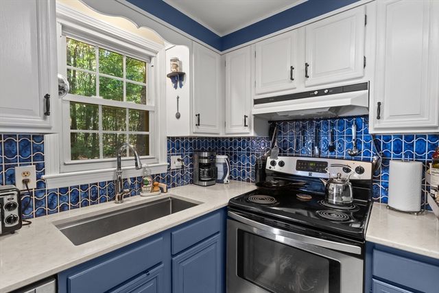 23 Cypress Ave, Shrewsbury, MA 01545