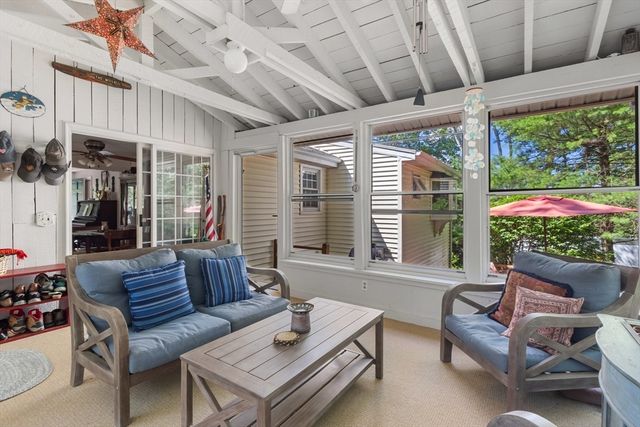 23 Cypress Ave, Shrewsbury, MA 01545