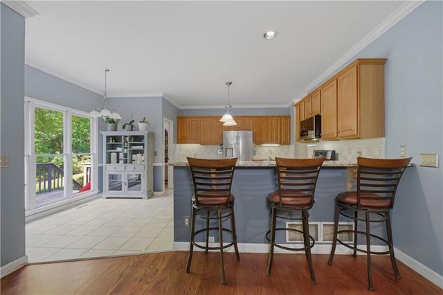 49 TIMBERLAKE Cove NE, Cartersville, GA 30121