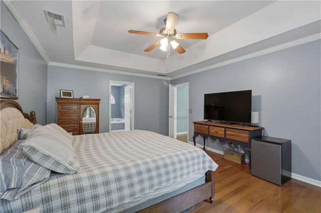 49 TIMBERLAKE Cove NE, Cartersville, GA 30121