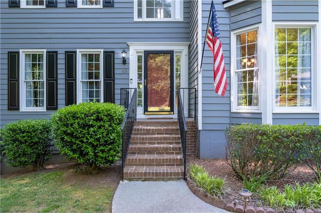 49 TIMBERLAKE Cove NE, Cartersville, GA 30121