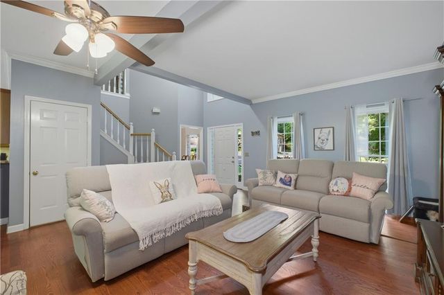 49 TIMBERLAKE Cove NE, Cartersville, GA 30121