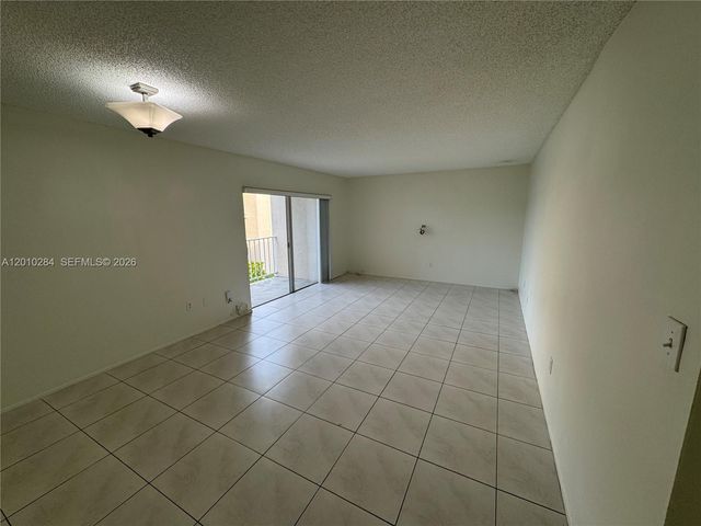 7725 SW 86th St A1-319, Miami, FL 33143