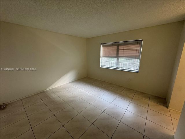 7725 SW 86th St A1-319, Miami, FL 33143