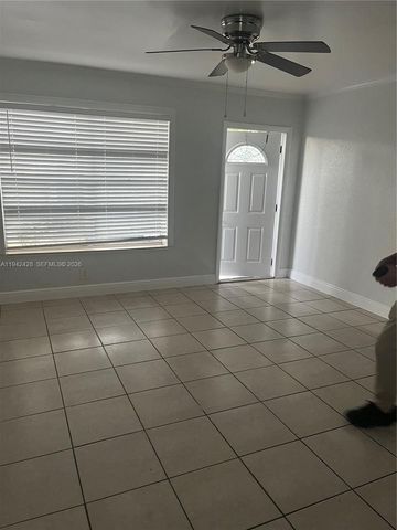 700 N 68th Way, Hollywood, FL 33024