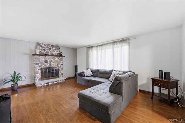 371 Elma Meadow Lane, Elma, NY 14059