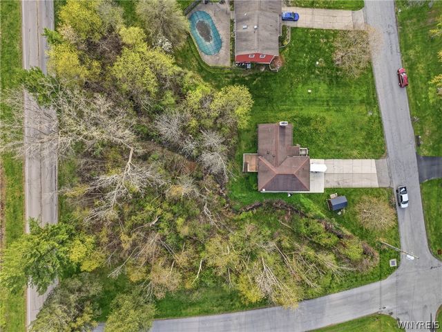 371 Elma Meadow Lane, Elma, NY 14059