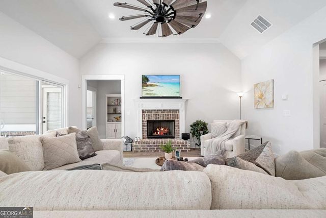 2128 Stonegate Way, Monroe, GA 30656