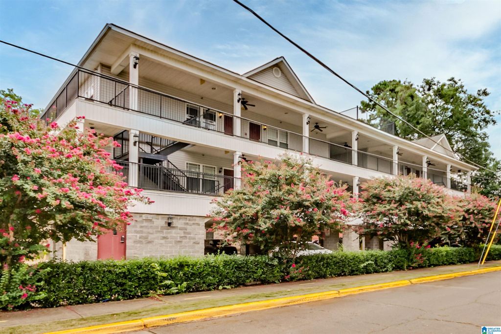 801 16th Ave Unit 2A, Tuscaloosa, AL 35401