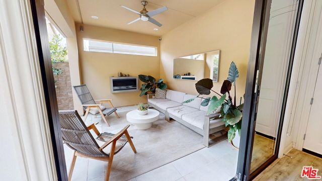 20607 W Chestnut Circle, Porter Ranch (los Angeles), CA 91326