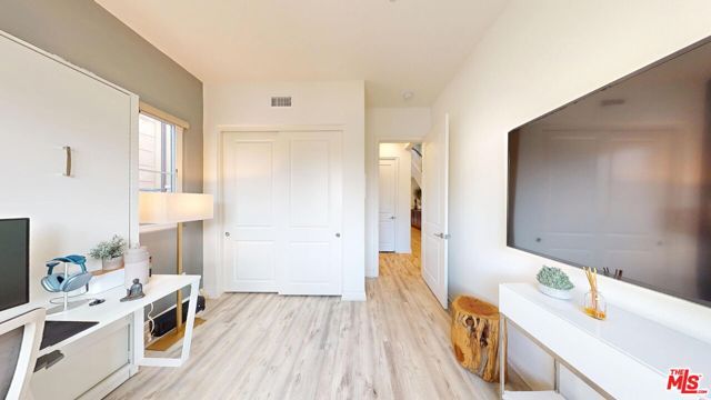 20607 W Chestnut Circle, Porter Ranch (los Angeles), CA 91326