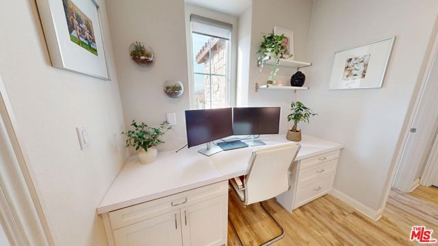 20607 W Chestnut Circle, Porter Ranch (los Angeles), CA 91326